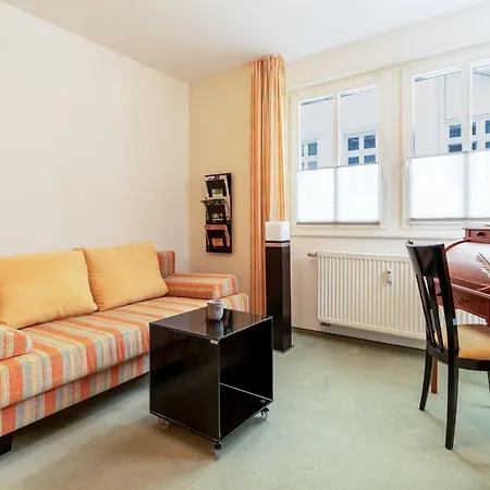 Residenz Am Kurpark 8 아파트 빈츠